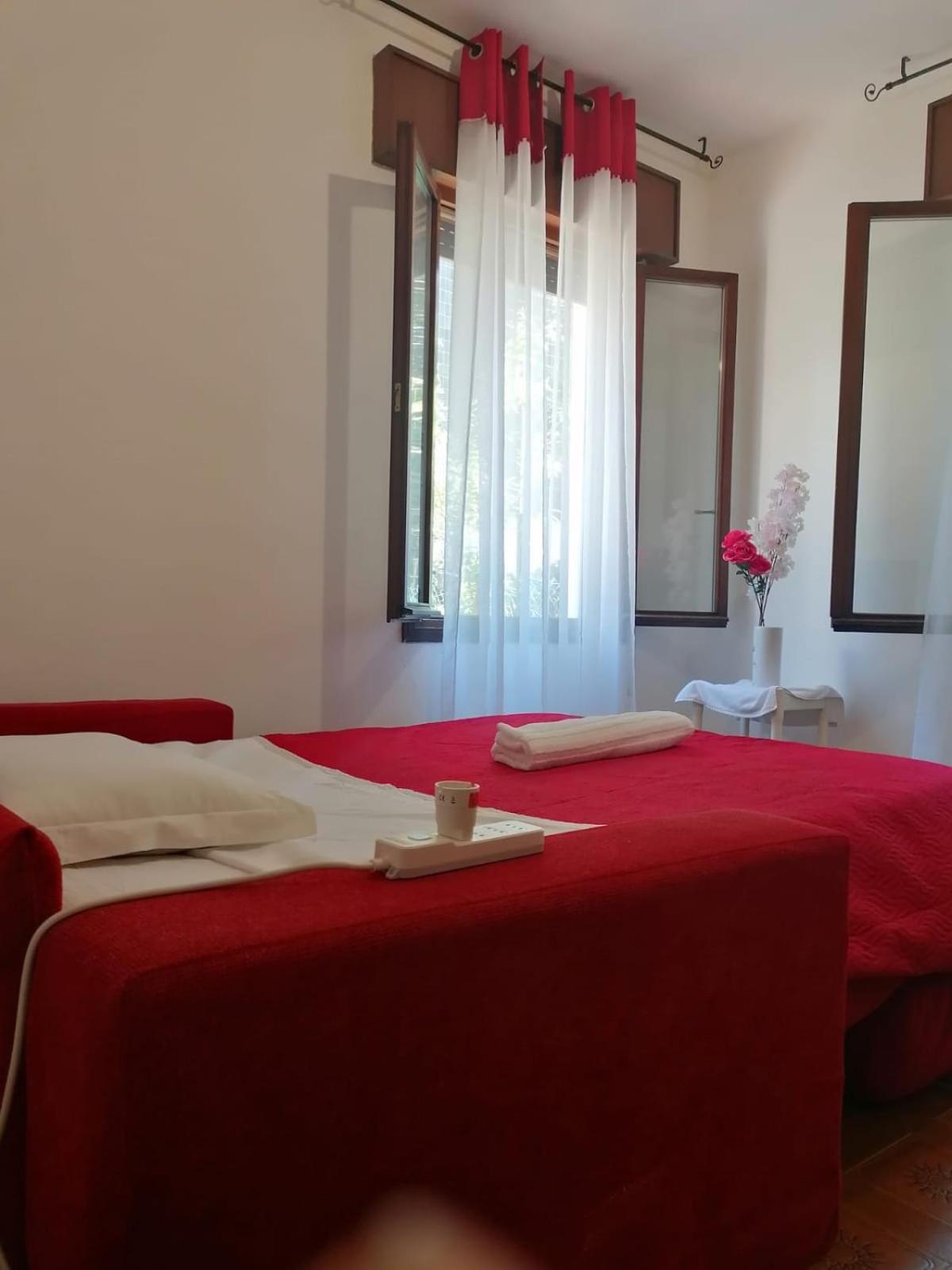 Homestay Venice Station Mestre